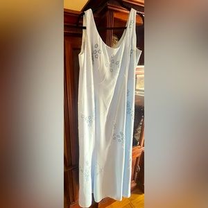 Beautiful sky blue dress, size 22, brand MIMI